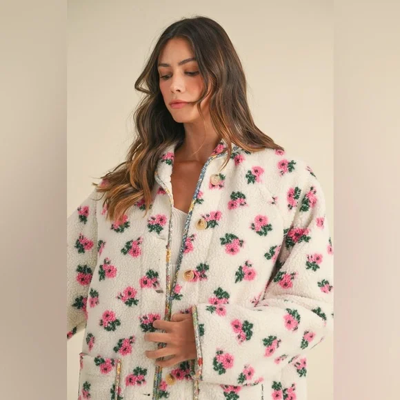 MABLE Floral Print Sherpa Jacket in Off White - Picture 3 of 9